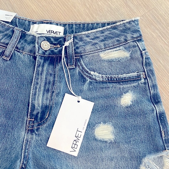 VERVET Rebecca XS High Rise Denim distressed shorts extra small NWT boutique - Picture 3 of 10